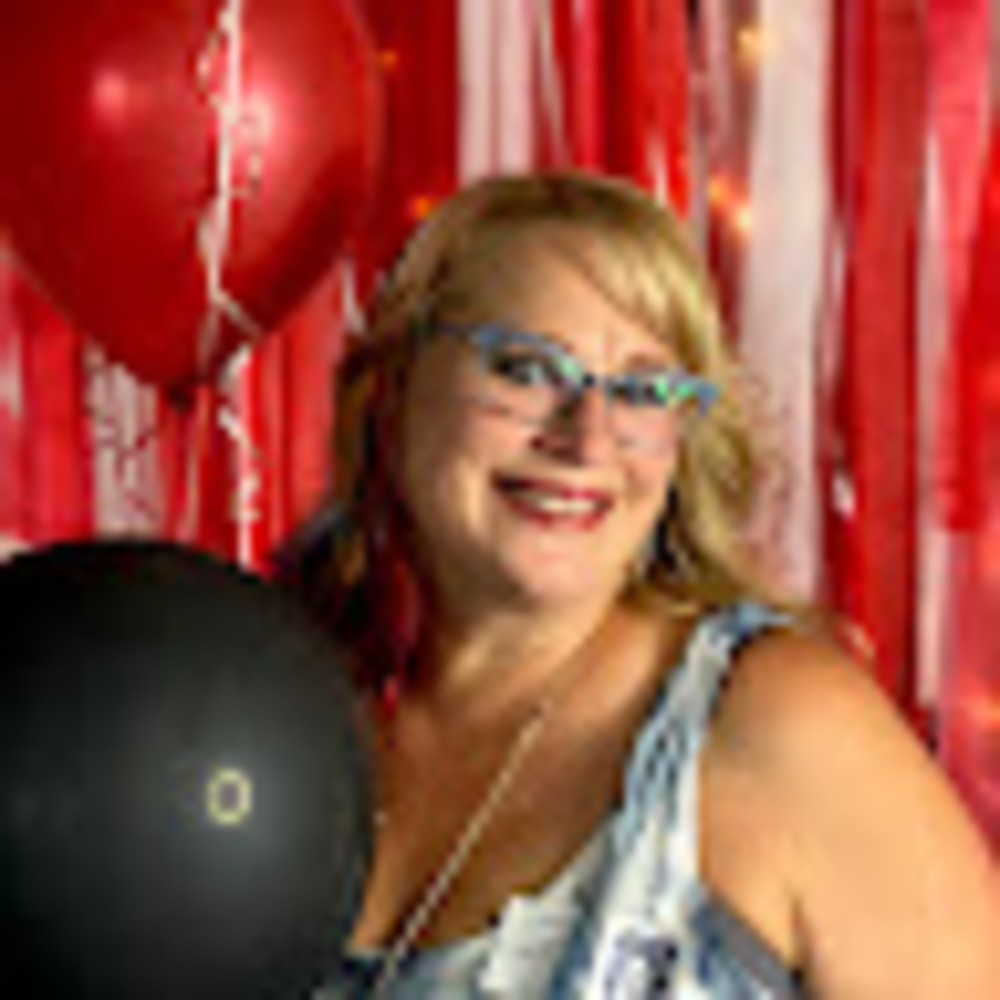 Meet your Posher, Cheryl